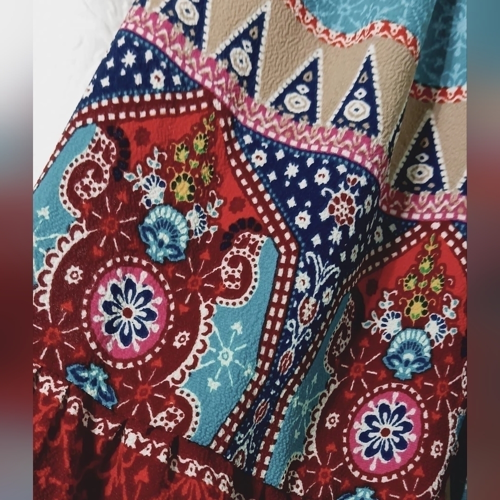 Soulmates Womens Size S Colorful, Cold Shoulder Blouse Long Sleeve - Picture 3 of 9